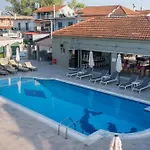Lejlighedshotel The Barn Kávos